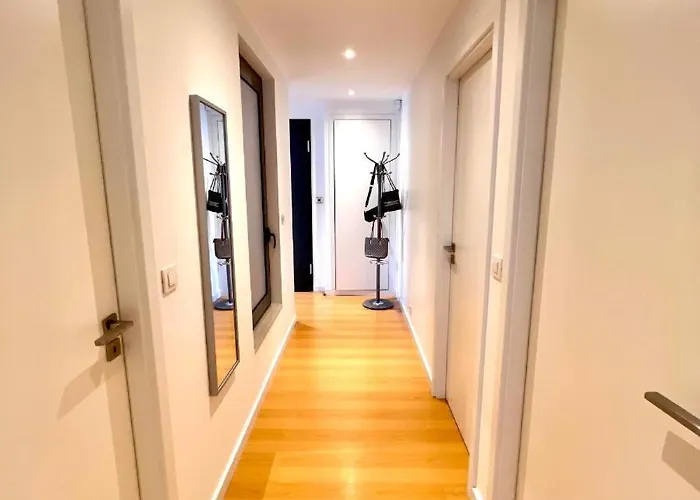 Δωμάτια σε οικογενειακή κατοικία Luxury Castle View Lisboa